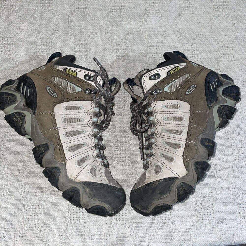 Oboz Women’s Hiking Boots Size 6.5 M Tan Leather Outdoors Athleisure Activewear